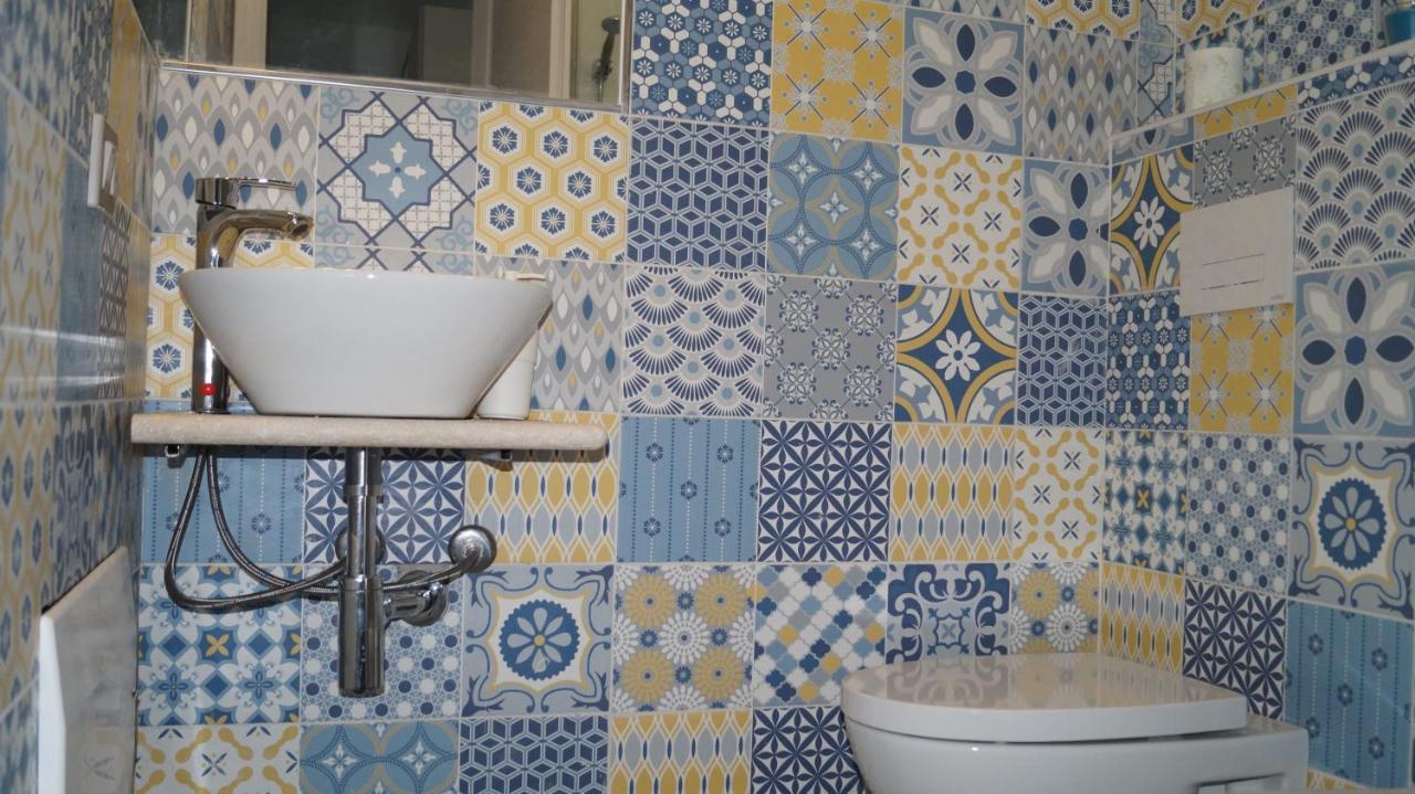 Domo 'E Chelu Apartment Orosei Bagian luar foto